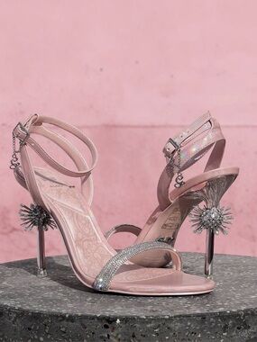 Wicked x ALDO Glinda Pink Rhinestone Starburst Stiletto Heels Size 8.5 NEW NWOB